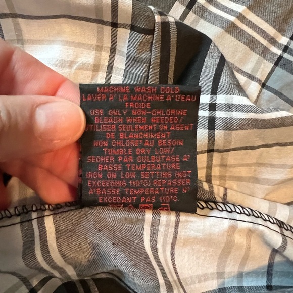 Black and White Button Up - Picture 6 of 6